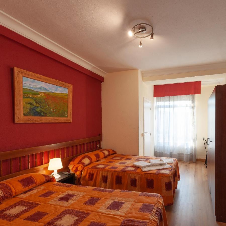 Hostal Manjon Burgo Zewnętrze zdjęcie