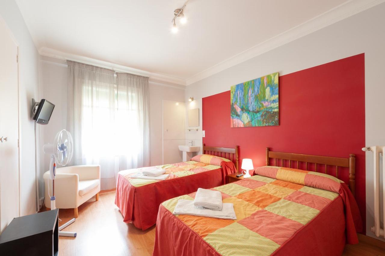 Hostal Manjon Burgo Zewnętrze zdjęcie
